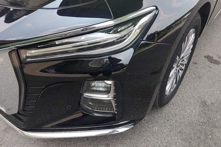 Used Hongqi H5 2024 1.5T DCT Smart Connect Flagship Edition Left Front Headlight