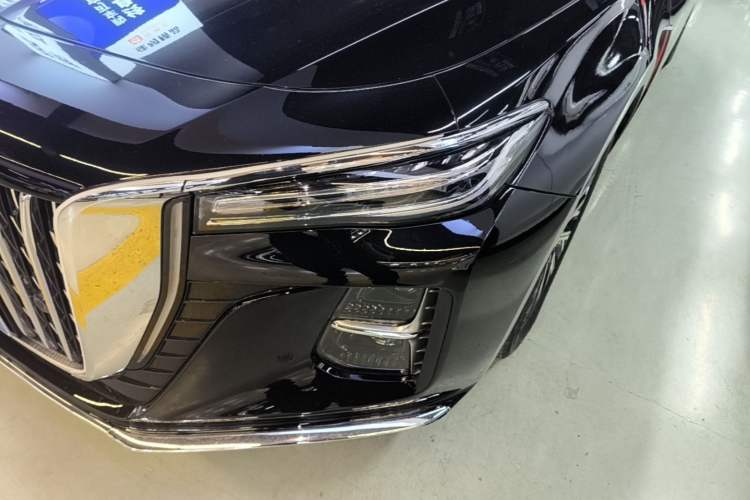 Used Hongqi H5 2024 2.0T Automatic Smart Connect Flagship Edition Left Front Headlight