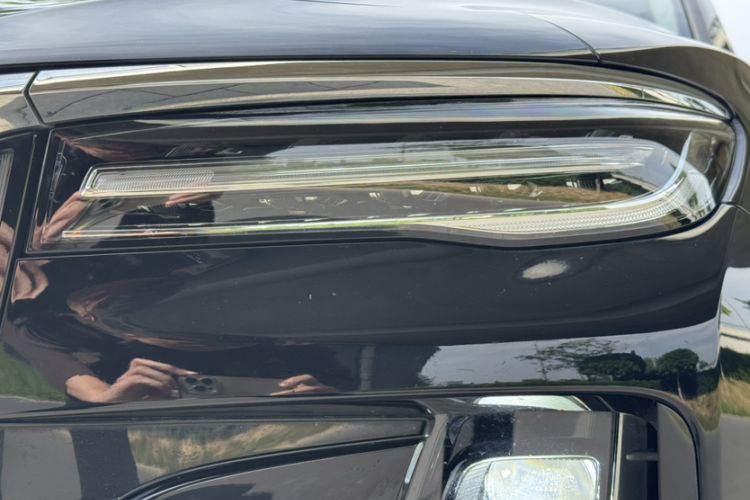 Used Hongqi H5 2024 2.0T Automatic Smart Connect Flagship Edition Left Front Headlight