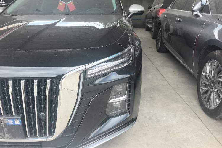 Used Hongqi H5 2024 2.0T Automatic Smart Connect Flagship Edition Left Front Headlight
