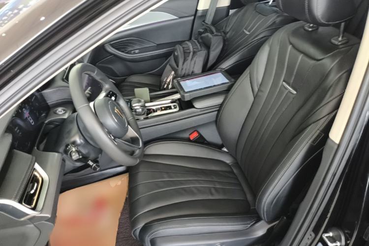 Used Hongqi H5 2024 2.0T Automatic Smart Connect Flagship Edition Left Front Seat