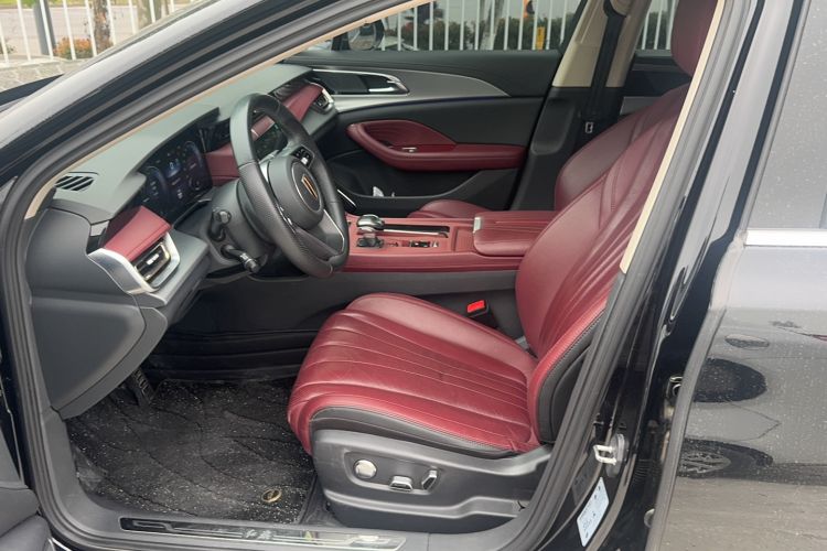 Used Hongqi H5 2024 2.0T Automatic Smart Connect Flagship Edition Left Front Seat