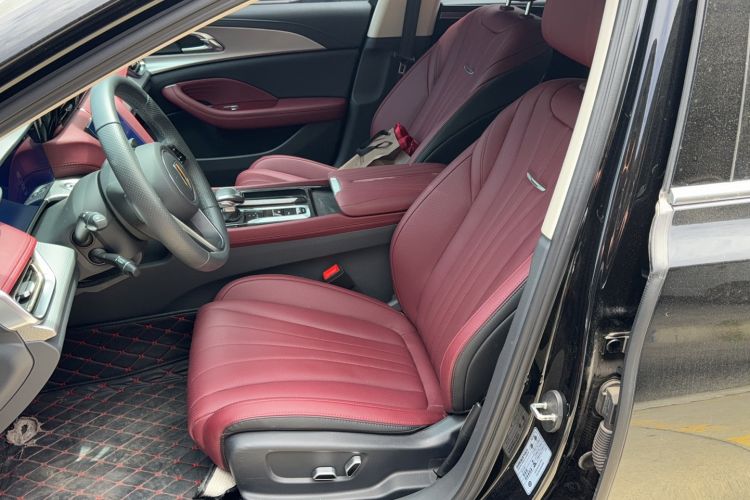 Used Hongqi H5 2024 2.0T Automatic Smart Connect Flagship Edition Left Front Seat
