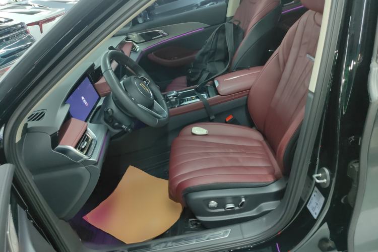 Used Hongqi H5 2024 2.0T Automatic Smart Connect Flagship Edition Left Front Seat