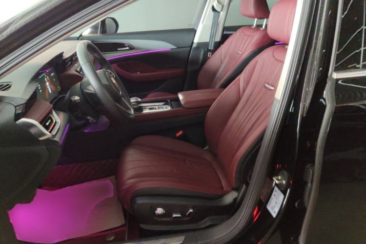 Used Hongqi H5 2024 2.0T Automatic Smart Connect Flagship Edition Left Front Seat