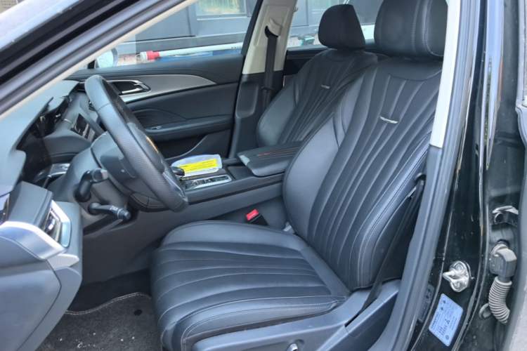 Used Hongqi H5 2024 1.5T DCT Smart Connect Flagship Edition Left Front Seat