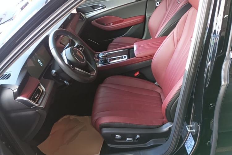 Used Hongqi H5 2024 2.0T Automatic Smart Connect Flagship Edition Left Front Seat
