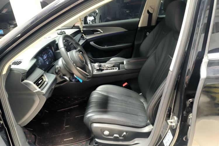 Used Hongqi H5 2024 2.0T Automatic Smart Connect Flagship Edition Left Front Seat