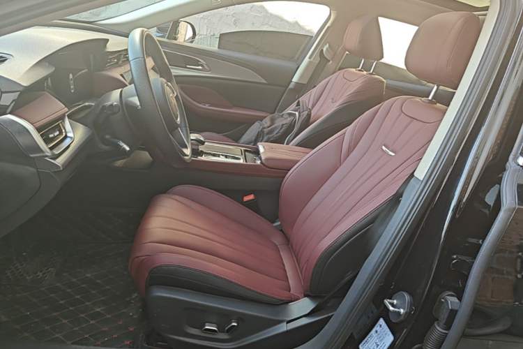 Used Hongqi H5 2024 1.5T DCT Smart Connect Flagship Edition Left Front Seat