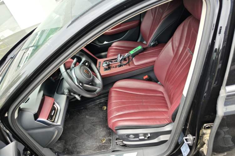 Used Hongqi H5 2024 2.0T Automatic Smart Connect Flagship Edition Left Front Seat