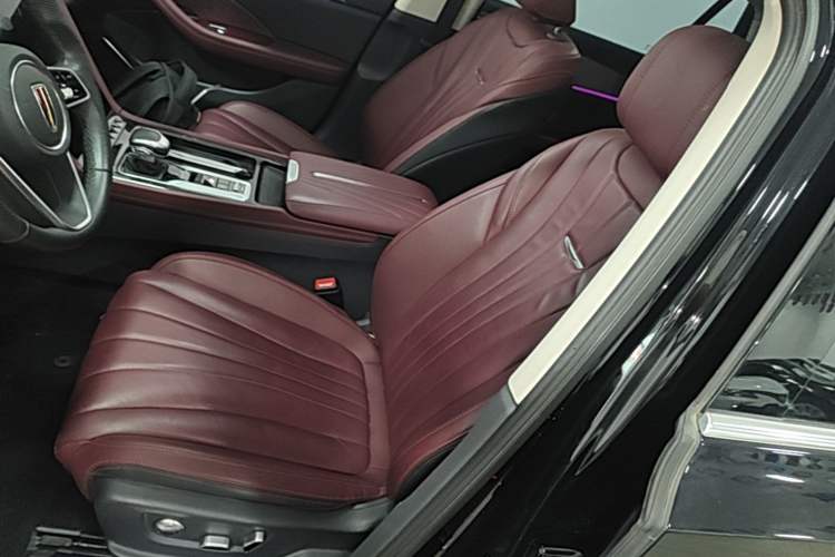 Used Hongqi H5 2024 2.0T Automatic Smart Connect Flagship Edition Left Front Seat