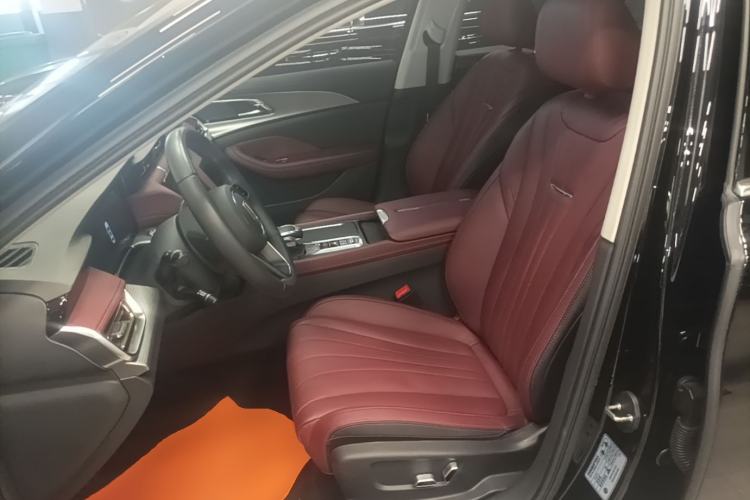 Used Hongqi H5 2024 2.0T Automatic Smart Connect Flagship Edition Left Front Seat