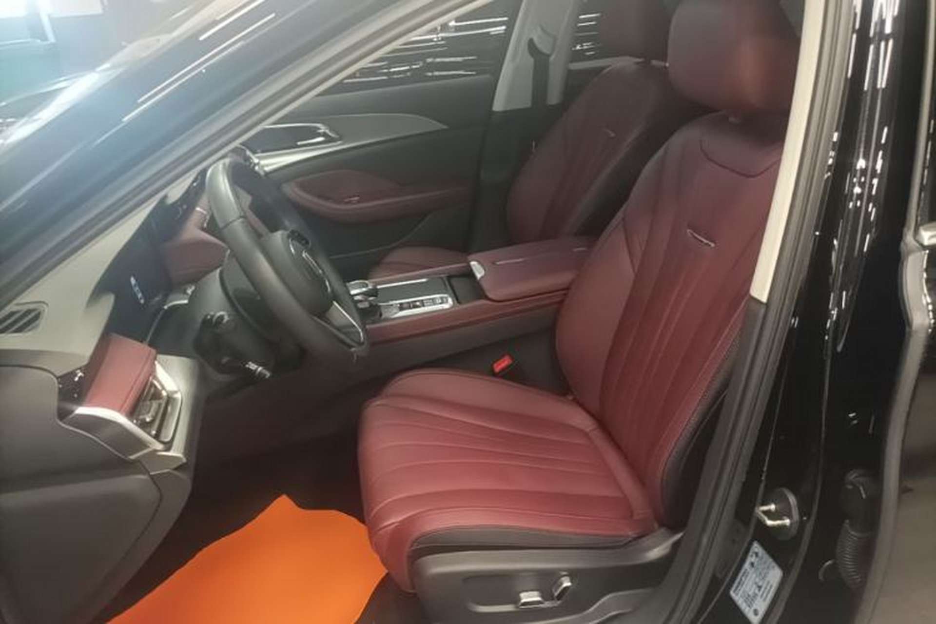Used Hongqi H5 2024 2.0T Automatic Smart Connect Flagship Edition Left Front Seat