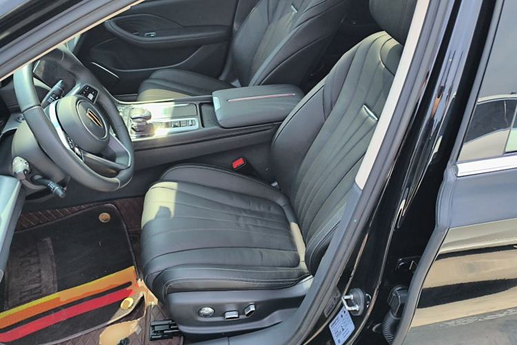 Used Hongqi H5 2024 2.0T Automatic Smart Connect Flagship Edition Left Front Seat