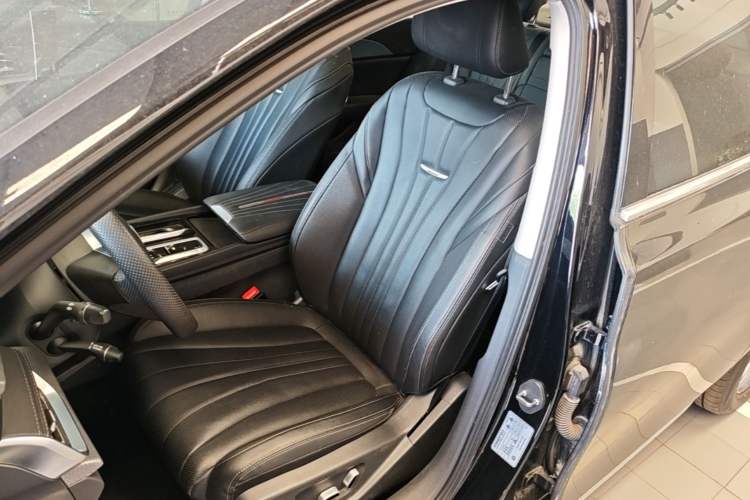 Used Hongqi H5 2024 1.5T DCT Smart Connect Flagship Edition Left Front Seat