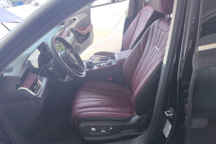 Used Hongqi H5 2024 2.0T Automatic Smart Connect Flagship Edition Left Front Seat