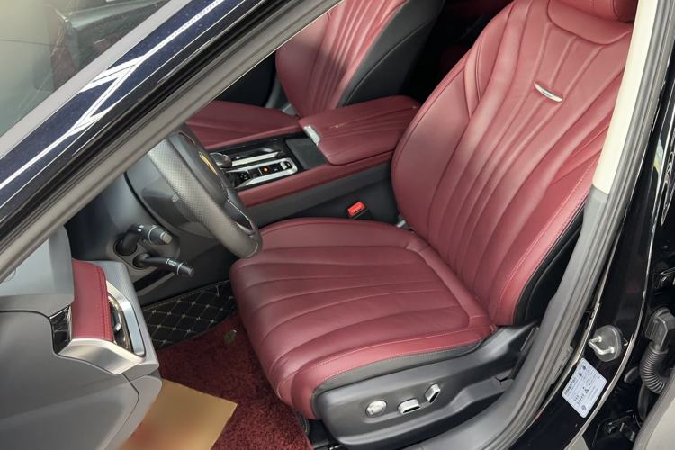 Used Hongqi H5 2024 2.0T Automatic Smart Connect Flagship Edition Left Front Seat