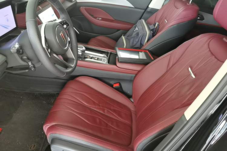 Used Hongqi H5 2024 2.0T Automatic Smart Connect Flagship Edition Left Front Seat