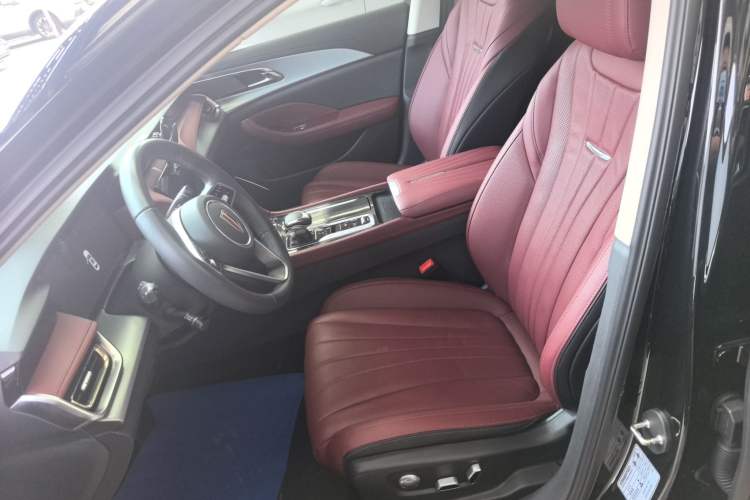 Used Hongqi H5 2024 2.0T Automatic Smart Connect Flagship Edition Left Front Seat