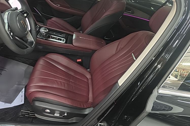 Used Hongqi H5 2024 2.0T Automatic Smart Connect Flagship Edition Left Front Seat