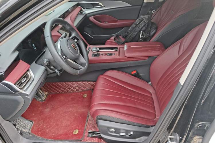 Used Hongqi H5 2024 2.0T Automatic Smart Connect Flagship Edition Left Front Seat