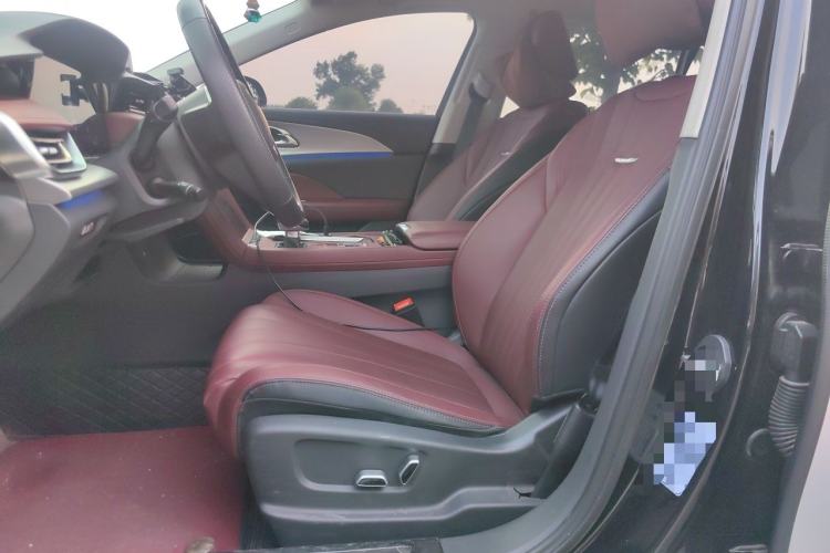Used Hongqi H5 2024 2.0T Automatic Smart Connect Flagship Edition Left Front Seat