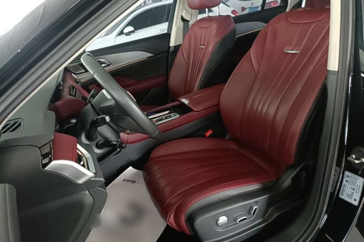 Used Hongqi H5 2024 2.0T Automatic Smart Connect Flagship Edition Left Front Seat