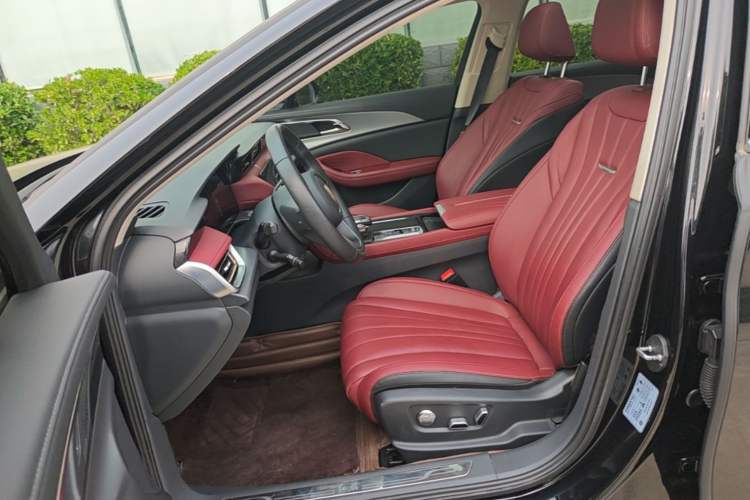 Used Hongqi H5 2024 2.0T Automatic Smart Connect Flagship Edition Left Front Seat