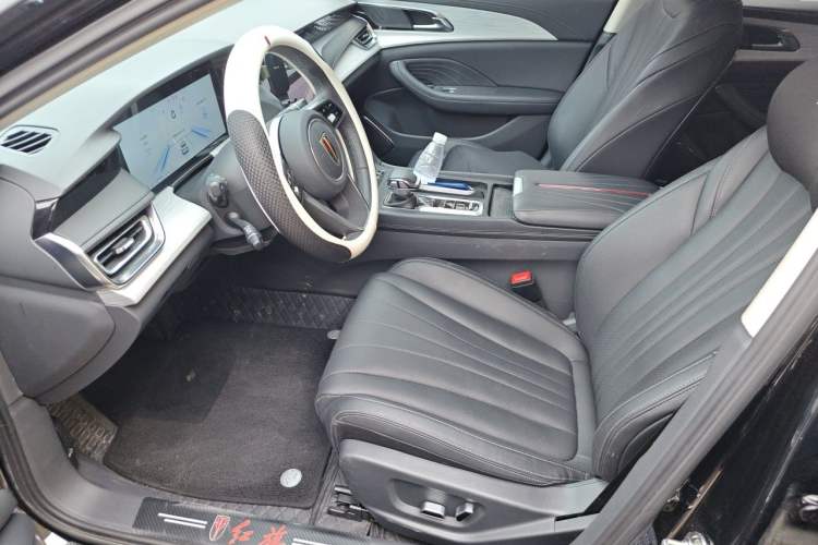 Used Hongqi H5 2024 2.0T Automatic Smart Connect Flagship Edition Left Front Seat