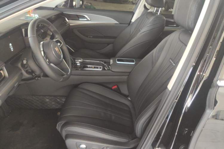 Used Hongqi H5 2024 2.0T Automatic Smart Connect Flagship Edition Left Front Seat