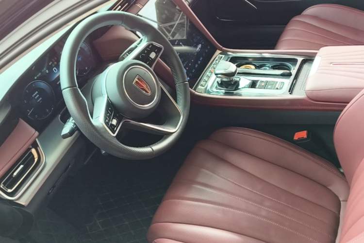 Used Hongqi H5 2024 2.0T Automatic Smart Connect Flagship Edition Left Front Seat