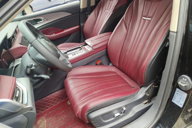 Used Hongqi H5 2024 2.0T Automatic Smart Connect Flagship Edition Left Front Seat