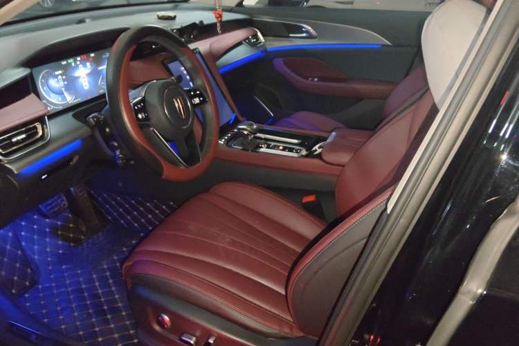 Used Hongqi H5 2024 2.0T Automatic Smart Connect Flagship Edition Left Front Seat