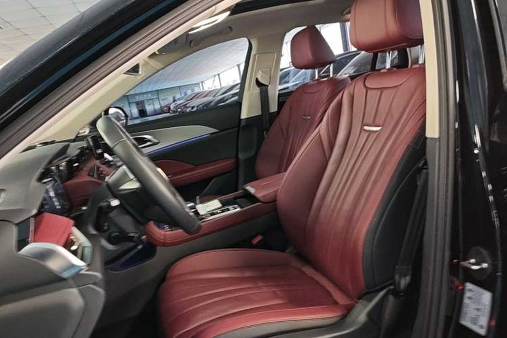 Used Hongqi H5 2024 2.0T Automatic Smart Connect Flagship Edition Left Front Seat