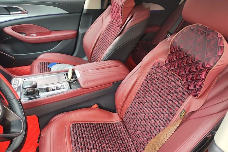 Used Hongqi H5 2024 2.0T Automatic Smart Connect Flagship Edition Left Front Seat