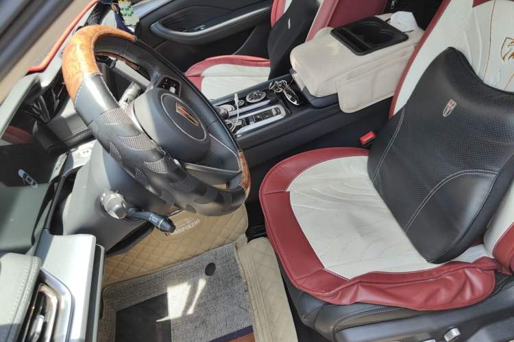 Used Hongqi H5 2024 2.0T Automatic Smart Connect Flagship Edition Left Front Seat
