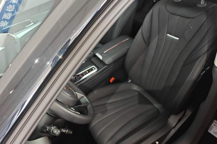 Used Hongqi H5 2024 1.5T DCT Smart Connect Flagship Edition Left Front Seat