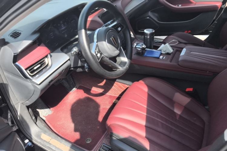 Used Hongqi H5 2024 2.0T Automatic Smart Connect Flagship Edition Left Front Seat