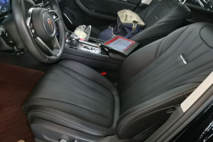 Used Hongqi H5 2024 2.0T Automatic Smart Connect Flagship Edition Left Front Seat
