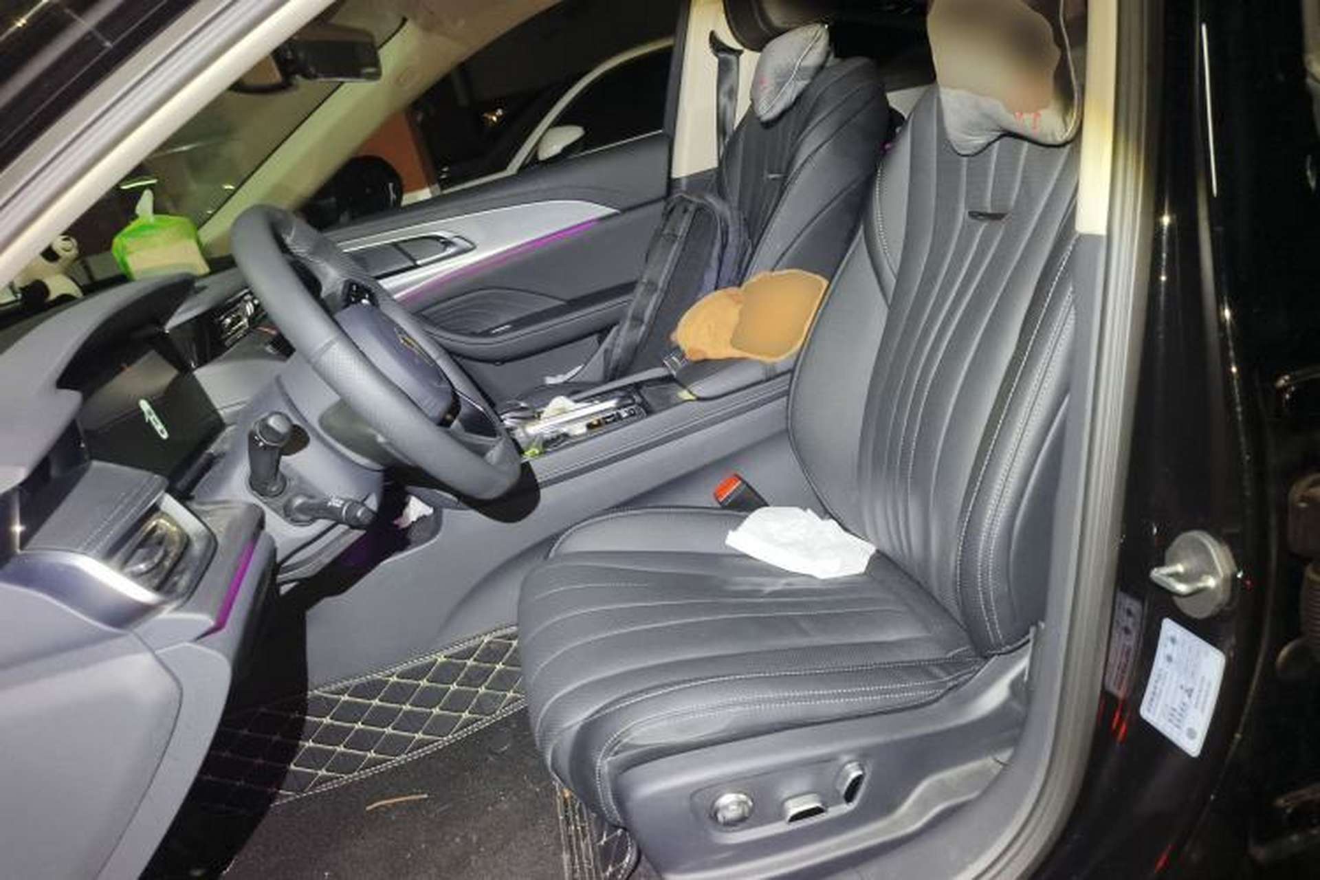 Used Hongqi H5 2024 2.0T Automatic Smart Connect Flagship Edition Left Front Seat