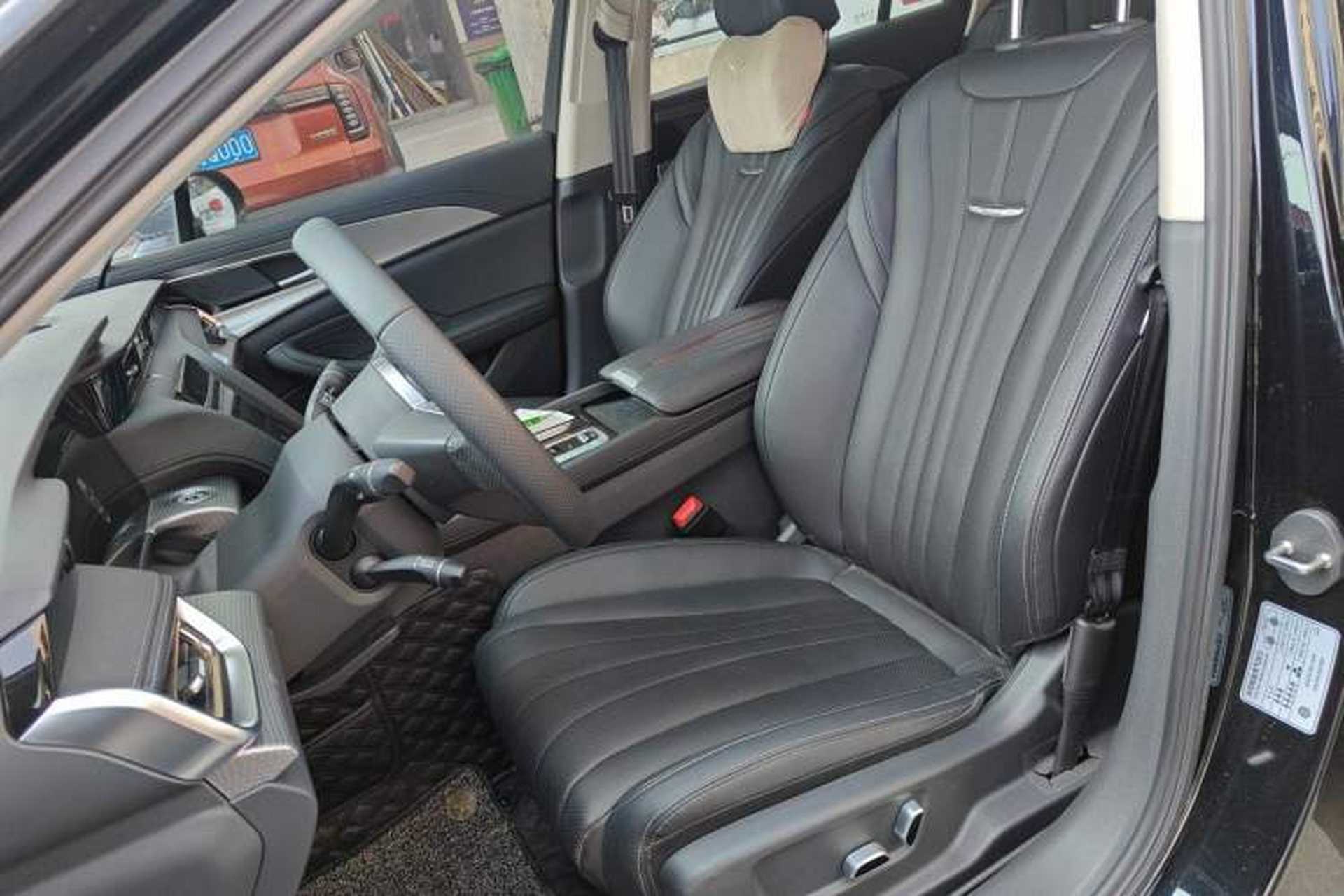 Used Hongqi H5 2024 2.0T Automatic Smart Connect Flagship Edition Left Front Seat