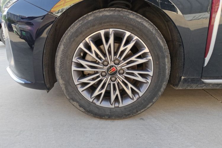 Used Hongqi H5 2024 1.5T DCT Smart Connect Flagship Edition Left Front Wheel Hub