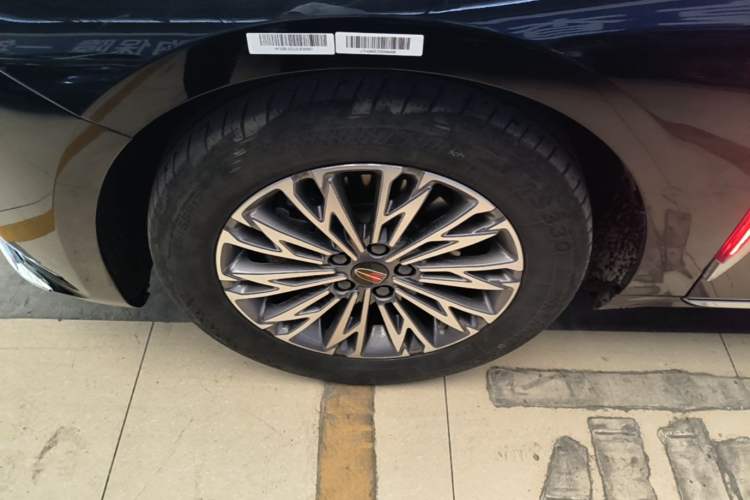 Used Hongqi H5 2024 1.5T DCT Smart Connect Flagship Edition Left Front Wheel Hub