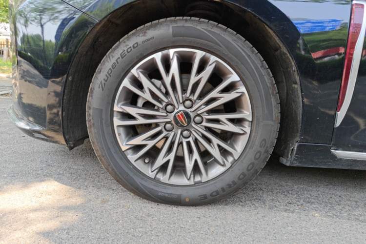 Used Hongqi H5 2024 1.5T DCT Smart Connect Flagship Edition Left Front Wheel Hub