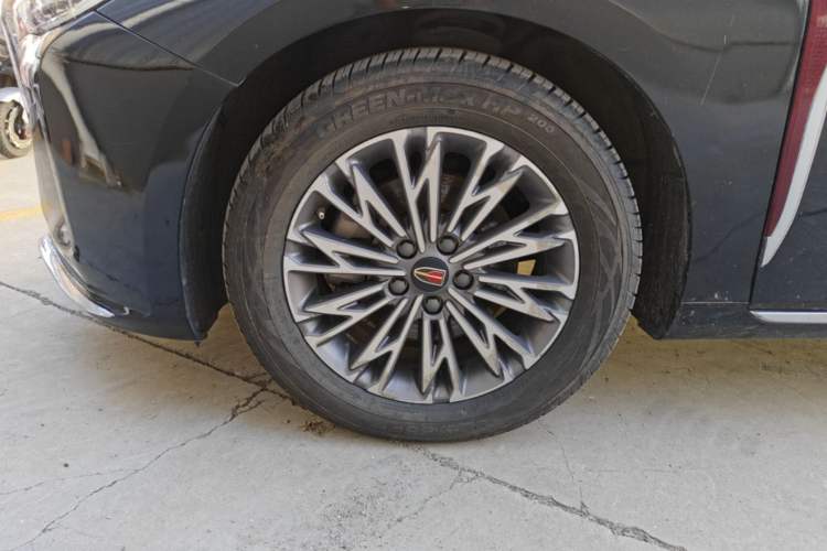 Used Hongqi H5 2024 1.5T DCT Smart Connect Flagship Edition Left Front Wheel Hub