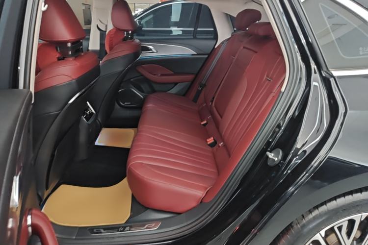 Used Hongqi H5 2024 2.0T Automatic Smart Connect Flagship Edition Left Rear Seat