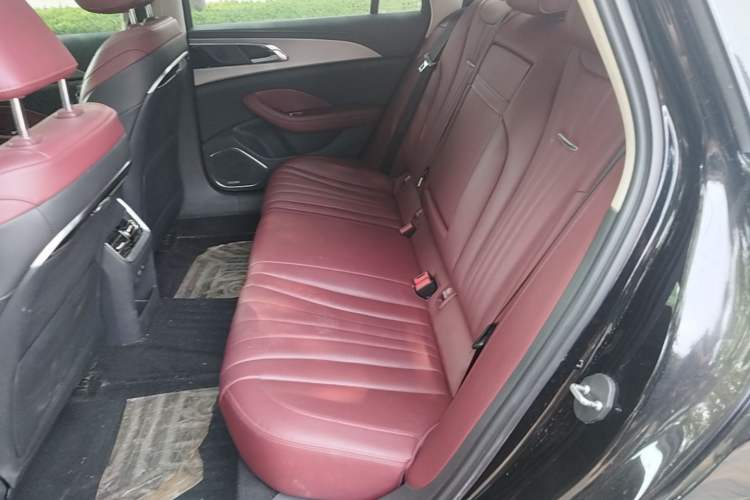 Used Hongqi H5 2024 1.5T DCT Smart Connect Flagship Edition Left Rear Seat