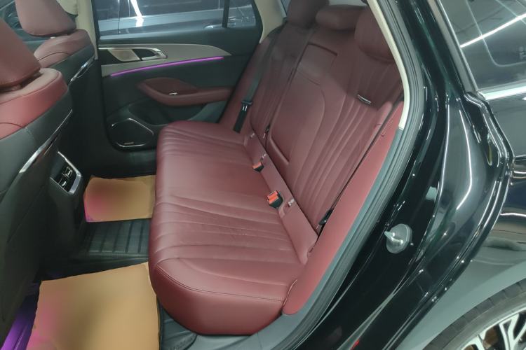 Used Hongqi H5 2024 2.0T Automatic Smart Connect Flagship Edition Left Rear Seat