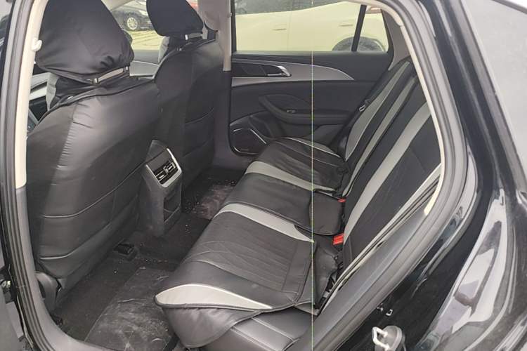 Used Hongqi H5 2024 1.5T DCT Smart Connect Flagship Edition Left Rear Seat
