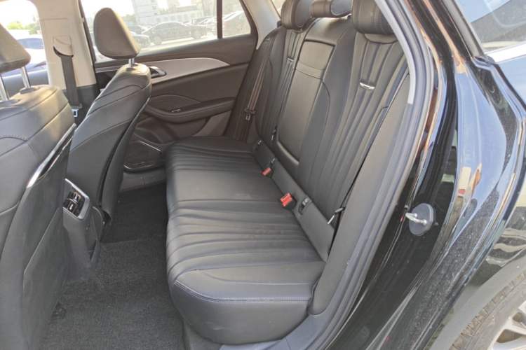 Used Hongqi H5 2024 1.5T DCT Smart Connect Flagship Edition Left Rear Seat